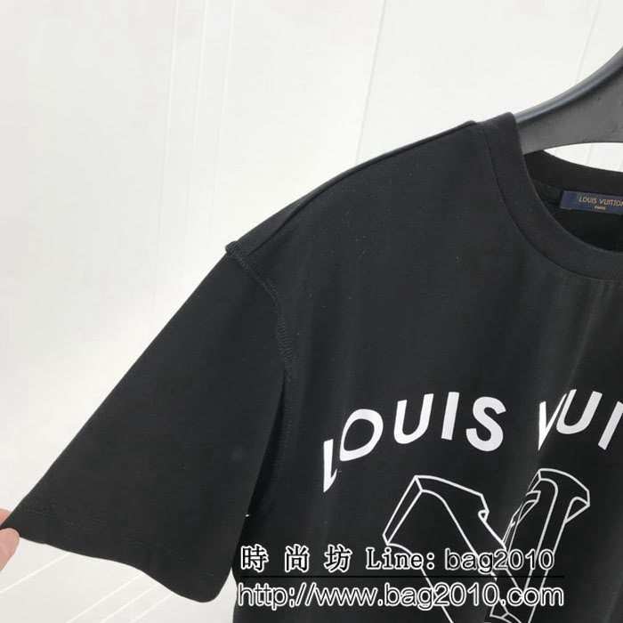 LV路易威登 19ss早春新款 幾何3D圖形LV圖案 純棉短袖 情侶款 ydi1767